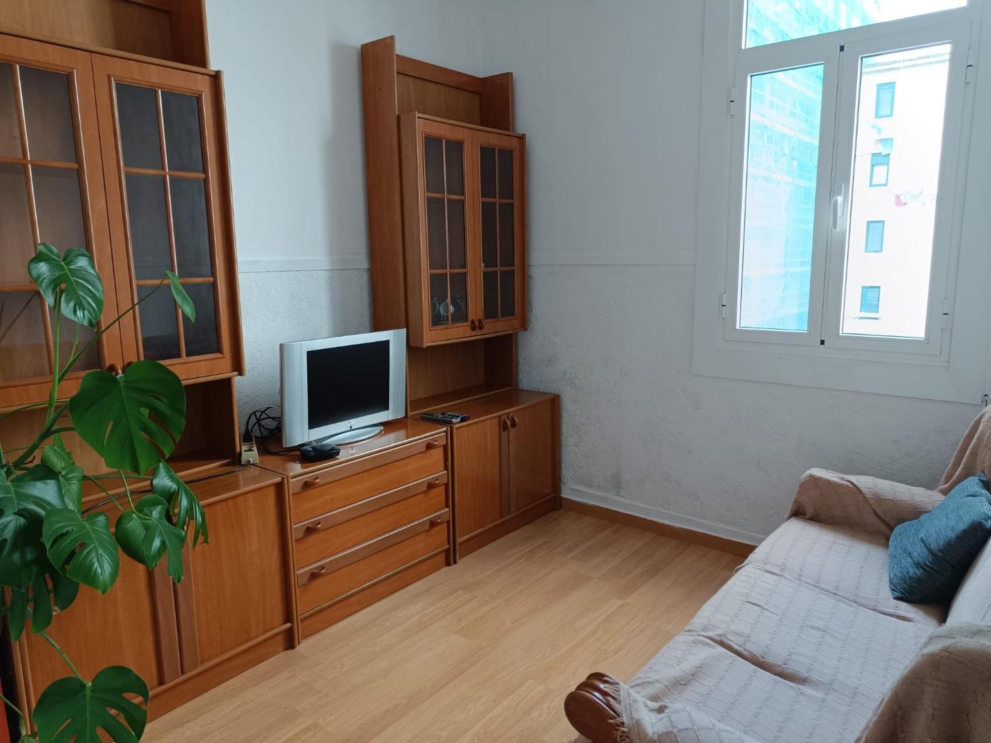 Piso Antiguo, Muebles Viejos, Muy Sencillo, Alquilado En Invierno A Estudiantes, Sin Ascensor, Cocina Antigua A Gas, Edificio Muy Antiguo Corunha Exterior foto